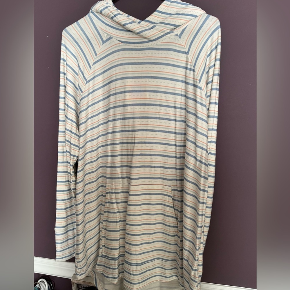 LuLaRoe Amber Hoodie